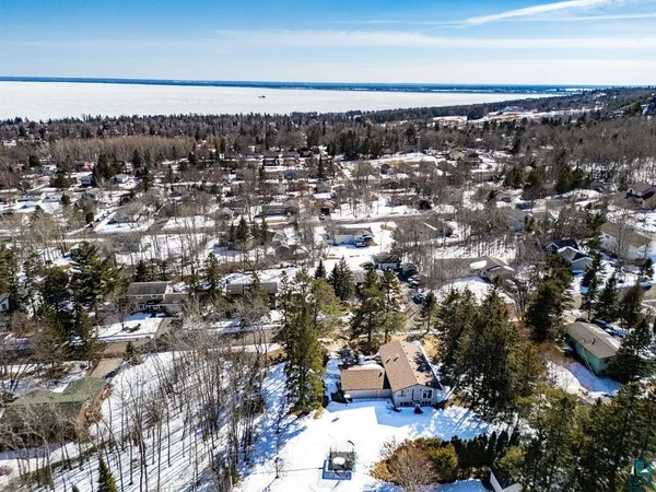 $525,000 | 4101 Colorado Street, Duluth, MN 55804