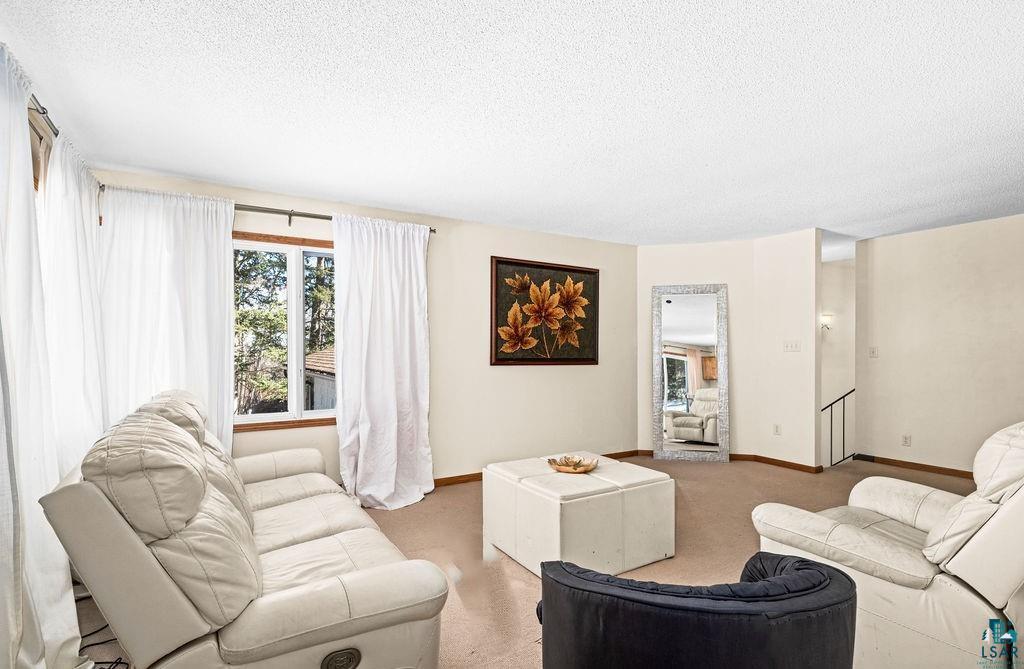 4101 Colorado Street Duluth, MN 55804 - Photo 4 of 32