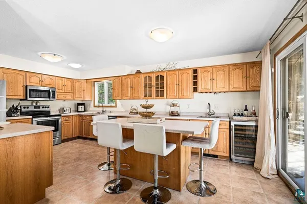 $525,000 | 4101 Colorado Street, Duluth, MN 55804