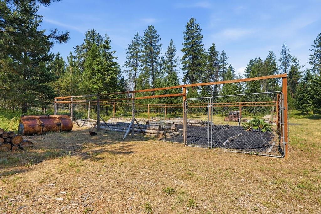 38909 North Hatch Road Deer Park, WA 99006 - Photo 11 of 49 Gallery Image 11