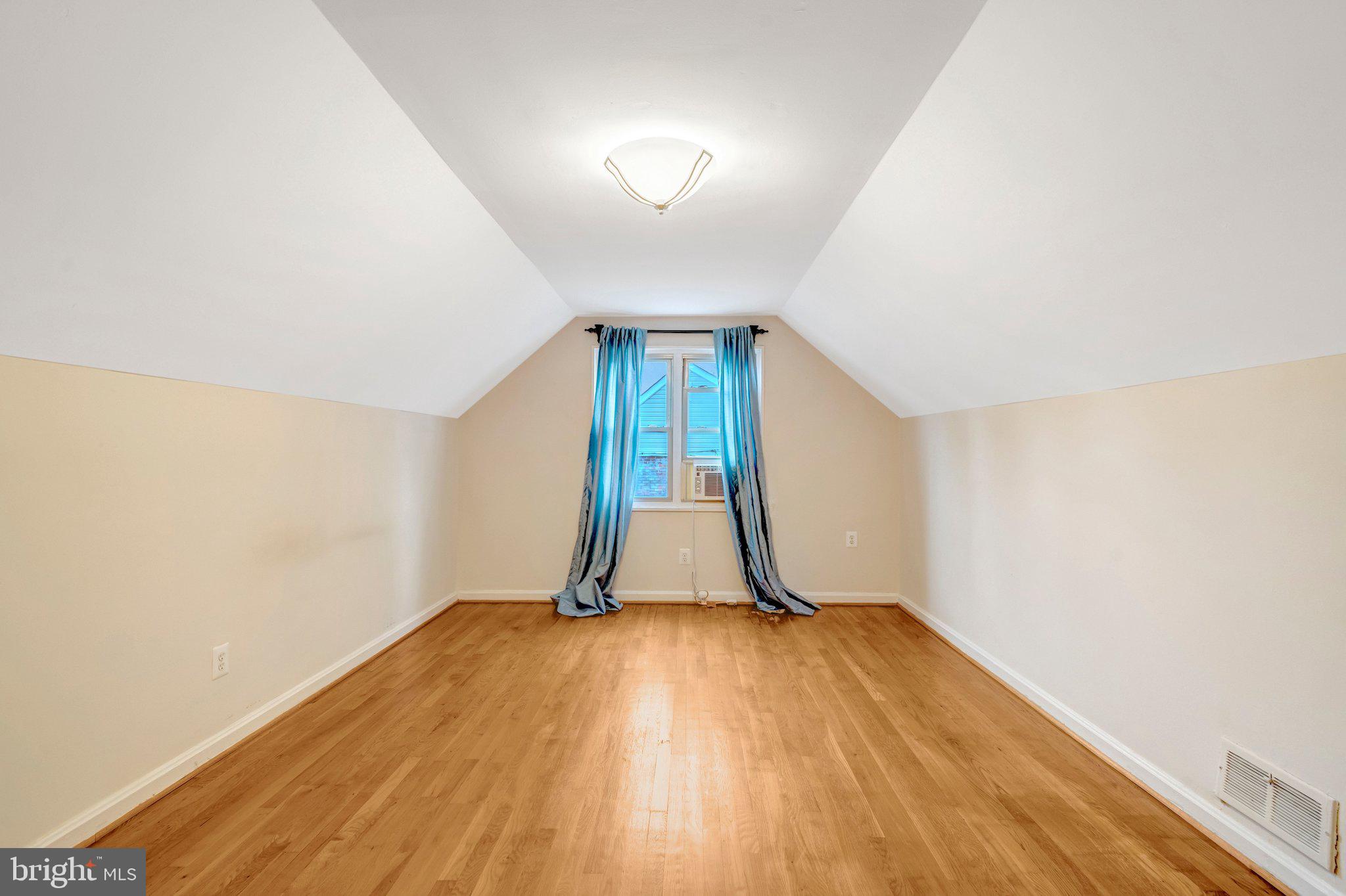 5804 Channing Road Springfield, VA 22150 - Photo 14 of 26 Loft space , ideal for a guest room or home office
