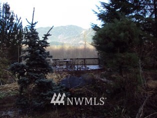 6344 Rutsatz Road Deming, WA 98244 - Photo 11 of 25
