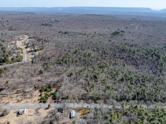 $349,900 | 331 Wooddale Road, East Stroudsburg, PA 18302