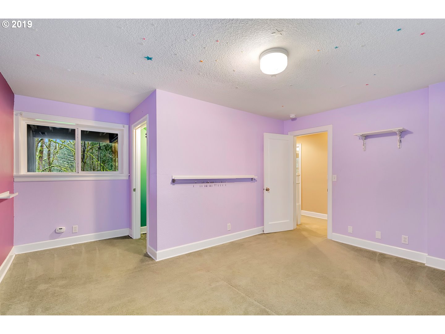 840 Southwest Maplecrest Drive Portland, OR 97219 - Photo 25 of 32 Gallery Image 25