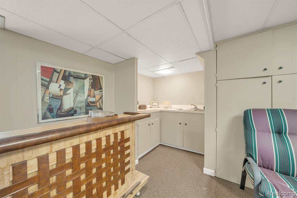 29958 Barwell Road Farmington Hills, MI 48334 - Photo 41 of 48