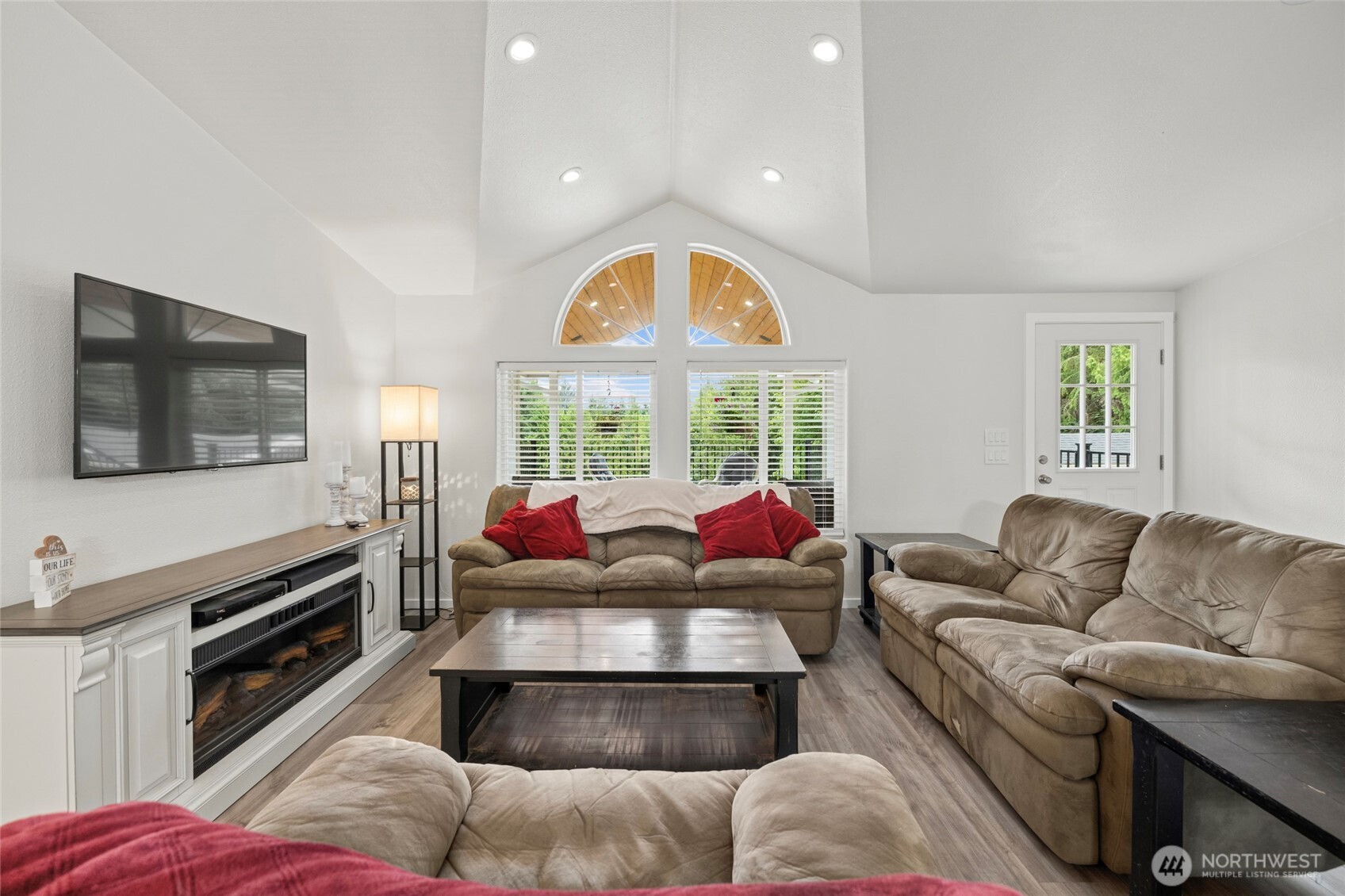 3120 Huddle Road Sedro-Woolley, WA 98284 - Photo 16 of 40
