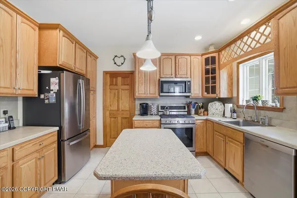 $549,000 | 12 Sitwell Lane, Albrightsville, PA 18210