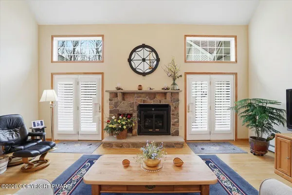 $549,000 | 12 Sitwell Lane, Albrightsville, PA 18210