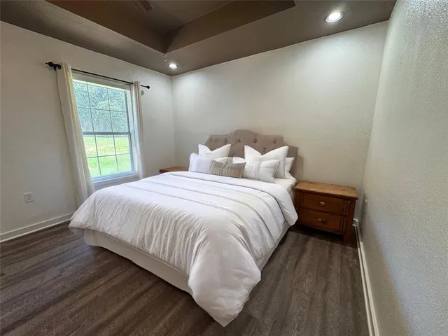 $759,900 | 203 Pr 215, Whitney, TX 76692