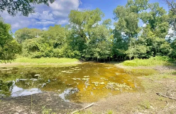 $719,500 | 203 Pr 215, Whitney, TX 76692