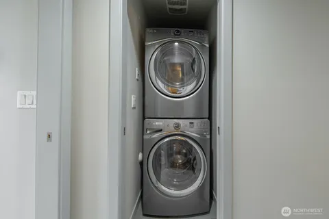 $699,000 | 111 17th Avenue, Unit B, Seattle, WA 98122