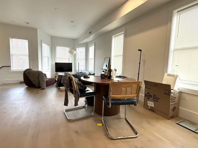 $5,800 | 16 Delle Avenue, Unit 3, Boston, MA 02120