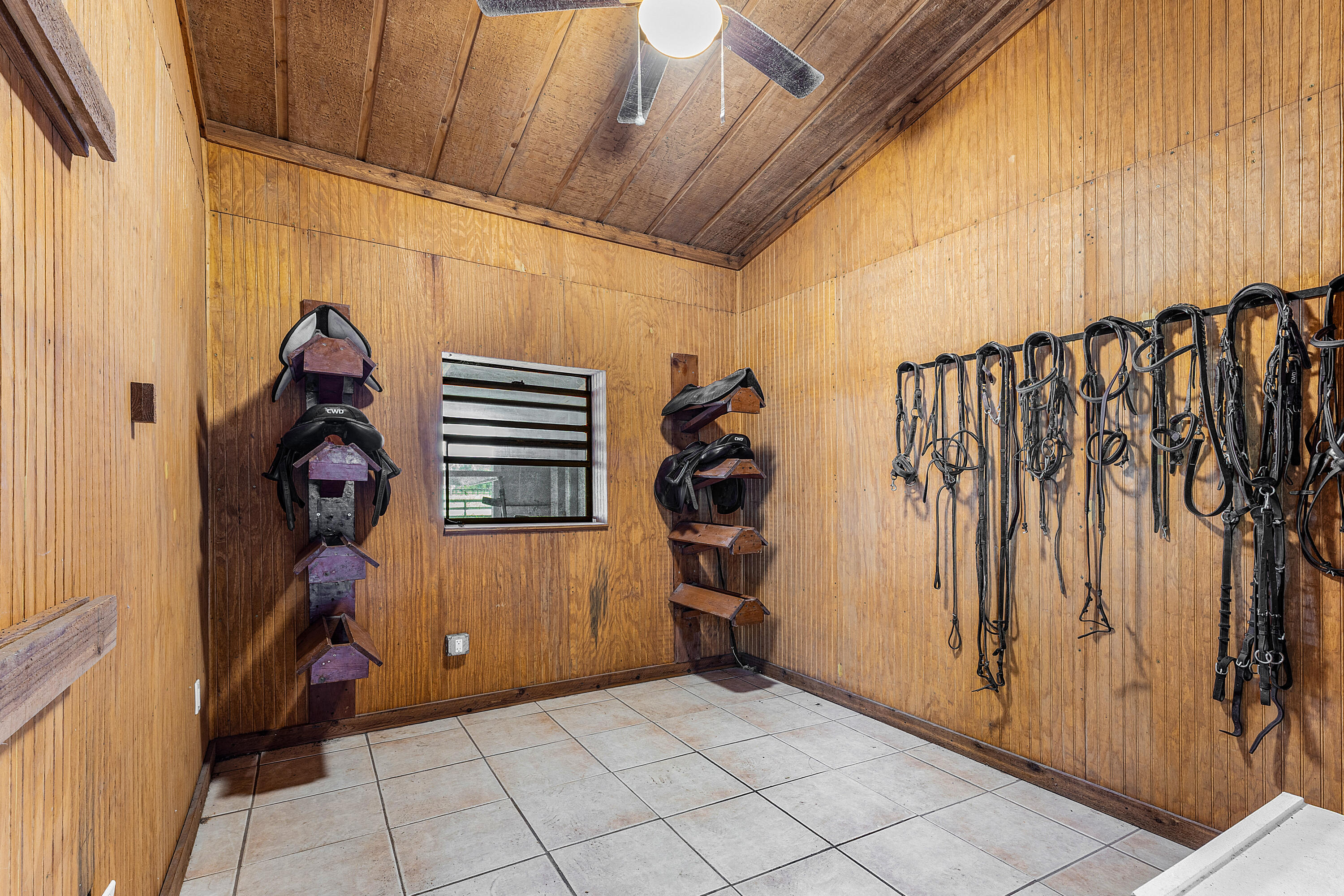 1815 E Road Loxahatchee Groves, FL 33470 - Photo 7 of 9 Tack Room
