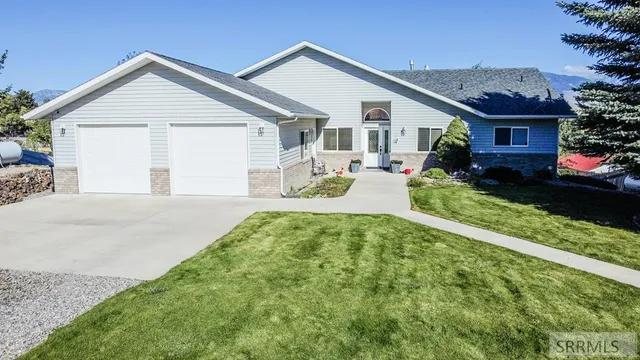 $895,000 | 319 Snook Street, Salmon, ID 83467