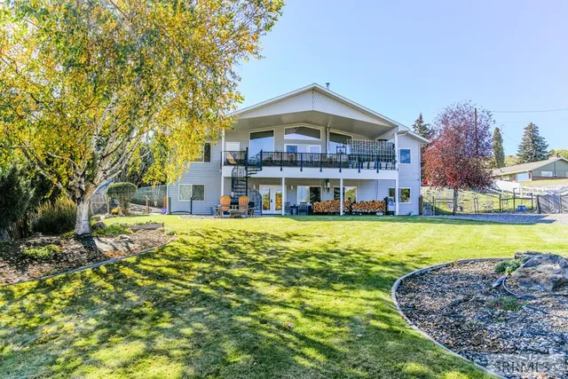 $895,000 | 319 Snook Street, Salmon, ID 83467
