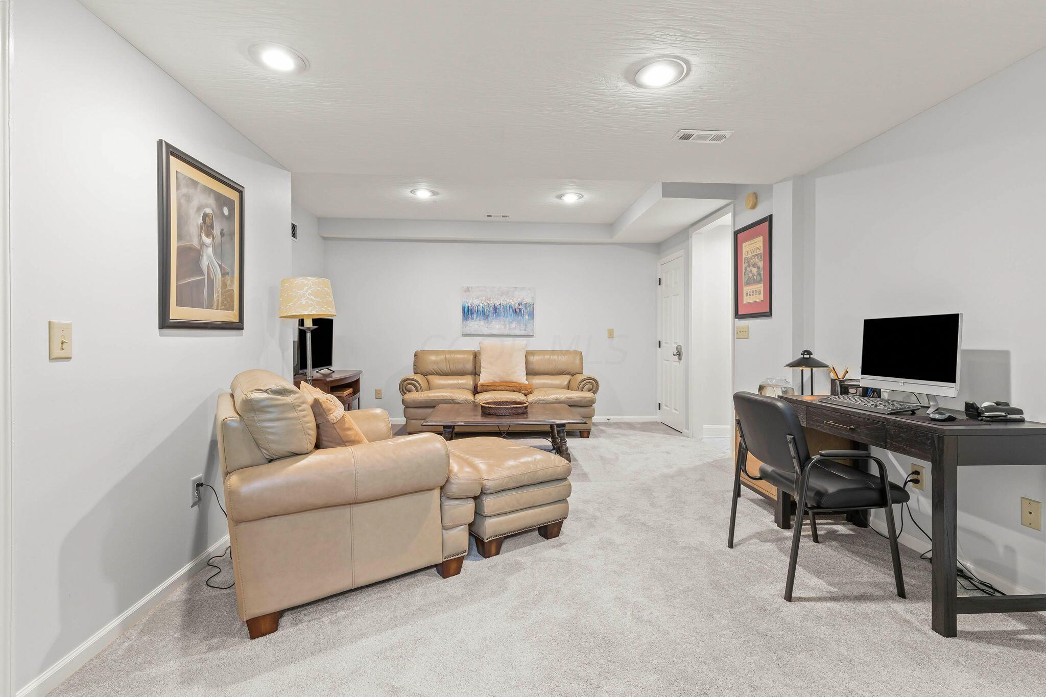 2155 Sandston Road Columbus, OH 43220 - Photo 24 of 40 Lower Level