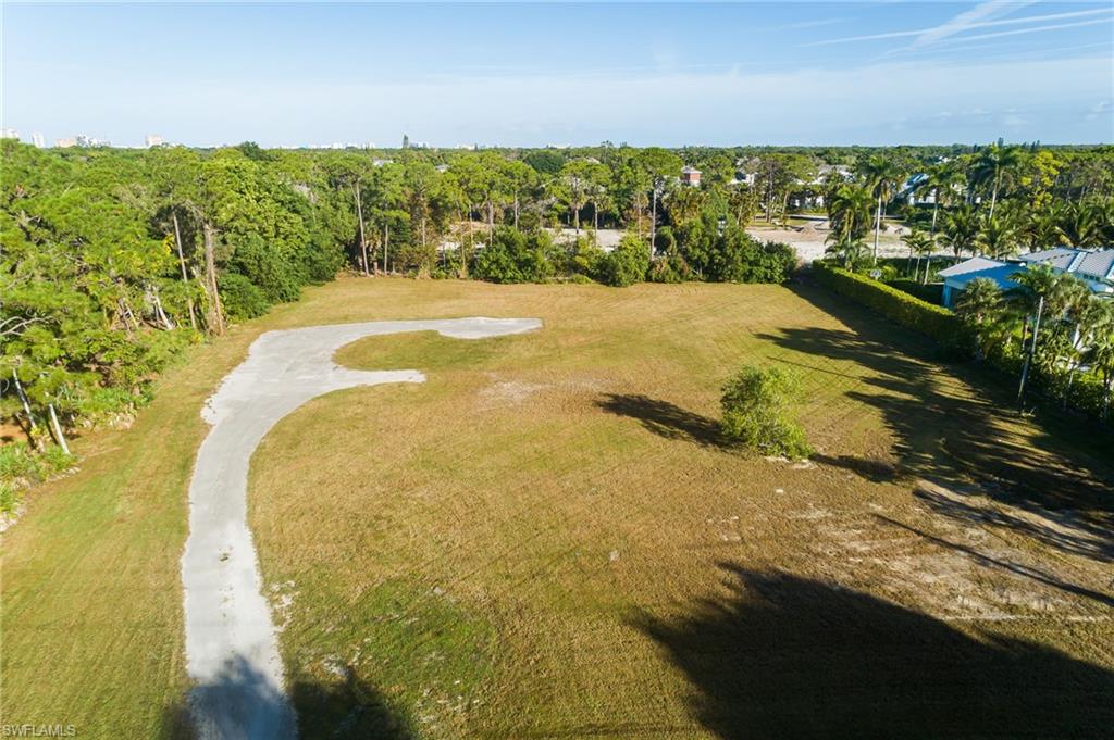 157 Center Street Naples, FL 34108 - Photo 6 of 8