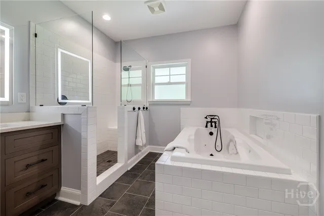 $1,225,000 | 182 Old River Road, Bloomingdale, GA 31302