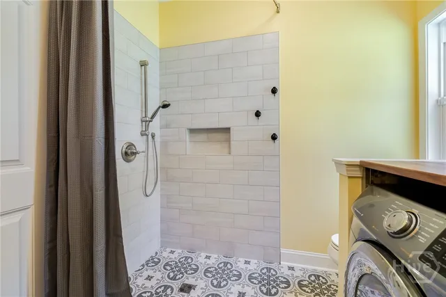 $1,225,000 | 182 Old River Road, Bloomingdale, GA 31302