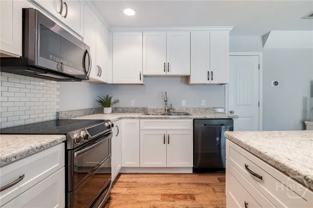 $1,225,000 | 182 Old River Road, Bloomingdale, GA 31302