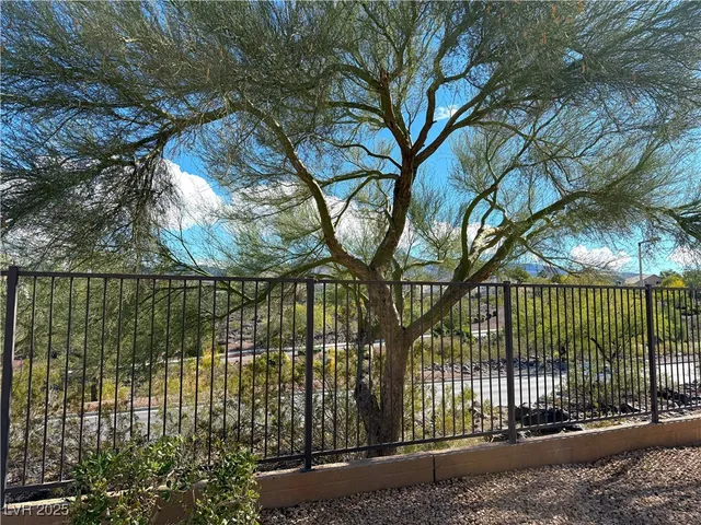 $1,850 | 1396 Couperin Drive, Henderson, NV 89052