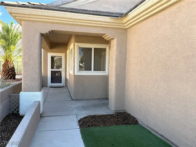 $1,850 | 1396 Couperin Drive, Henderson, NV 89052