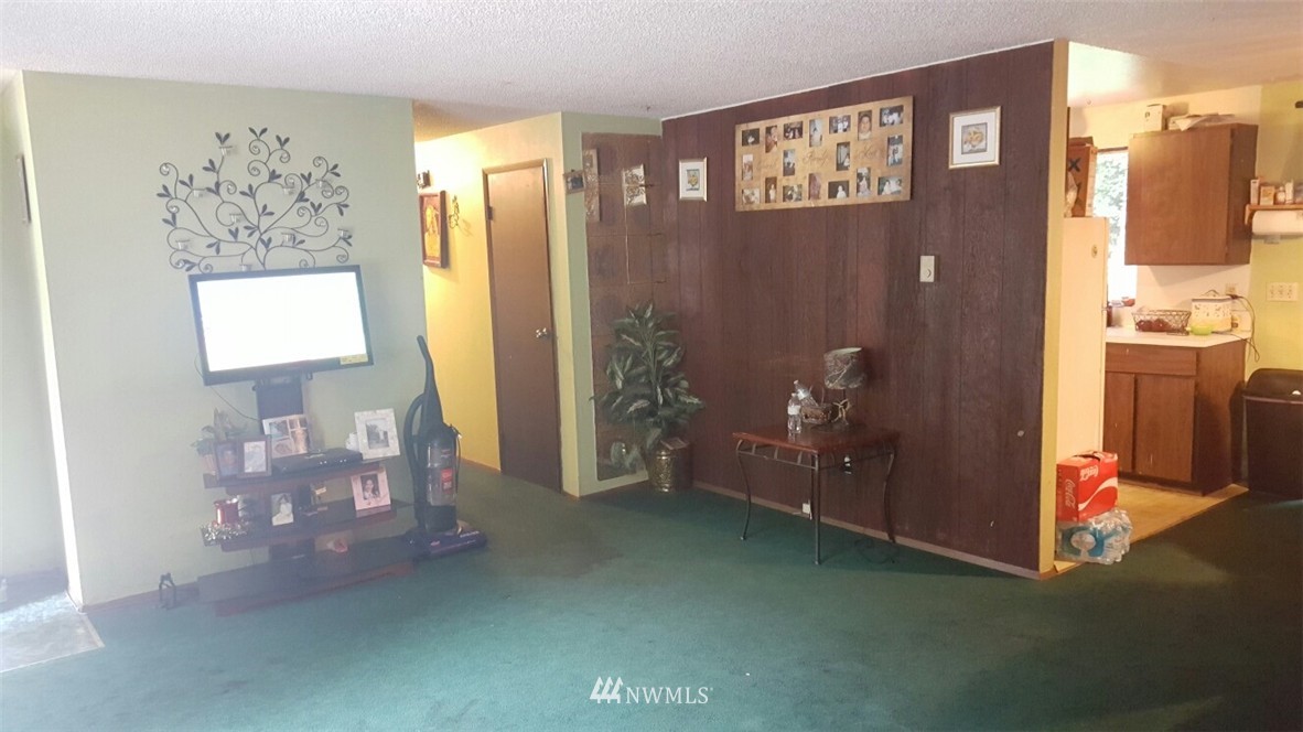 734 Southeast Binns Swiger Loop Road Shelton, WA 98584 - Photo 2 of 13 Gallery Image 2