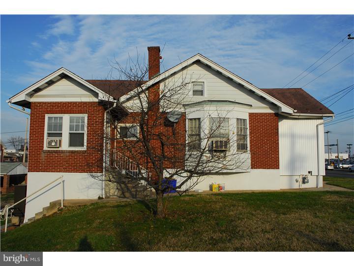 1711 Lancaster Avenue Reading, PA 19607 - Photo 22 of 23 Exterior Side