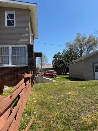 $115,000 | 802 East Poplar Street, West Frankfort, IL 62896