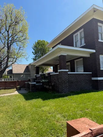 $115,000 | 802 East Poplar Street, West Frankfort, IL 62896