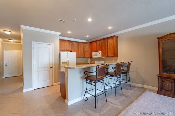 $410,000 | 918 Tuscany Drive, Unit 2G, Camdenton, MO 65020