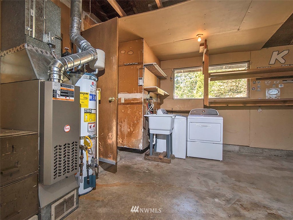 11826 Southeast 165th Street Renton, WA 98058 - Photo 20 of 23 Gallery Image 20