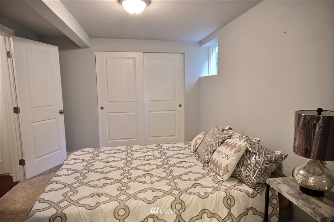 470 Grandey Way Northeast Renton, WA 98056 - Photo 14 of 19