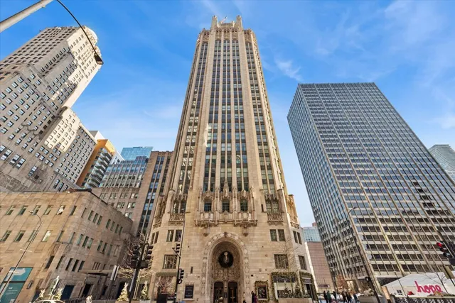 $2,721,875 | 435 North Michigan Avenue, Unit 503, Chicago, IL 60611