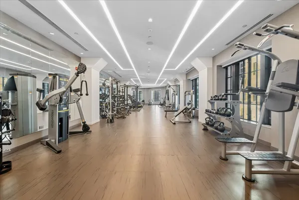 $2,675,000 | 435 North Michigan Avenue, Unit 503, Chicago, IL 60611
