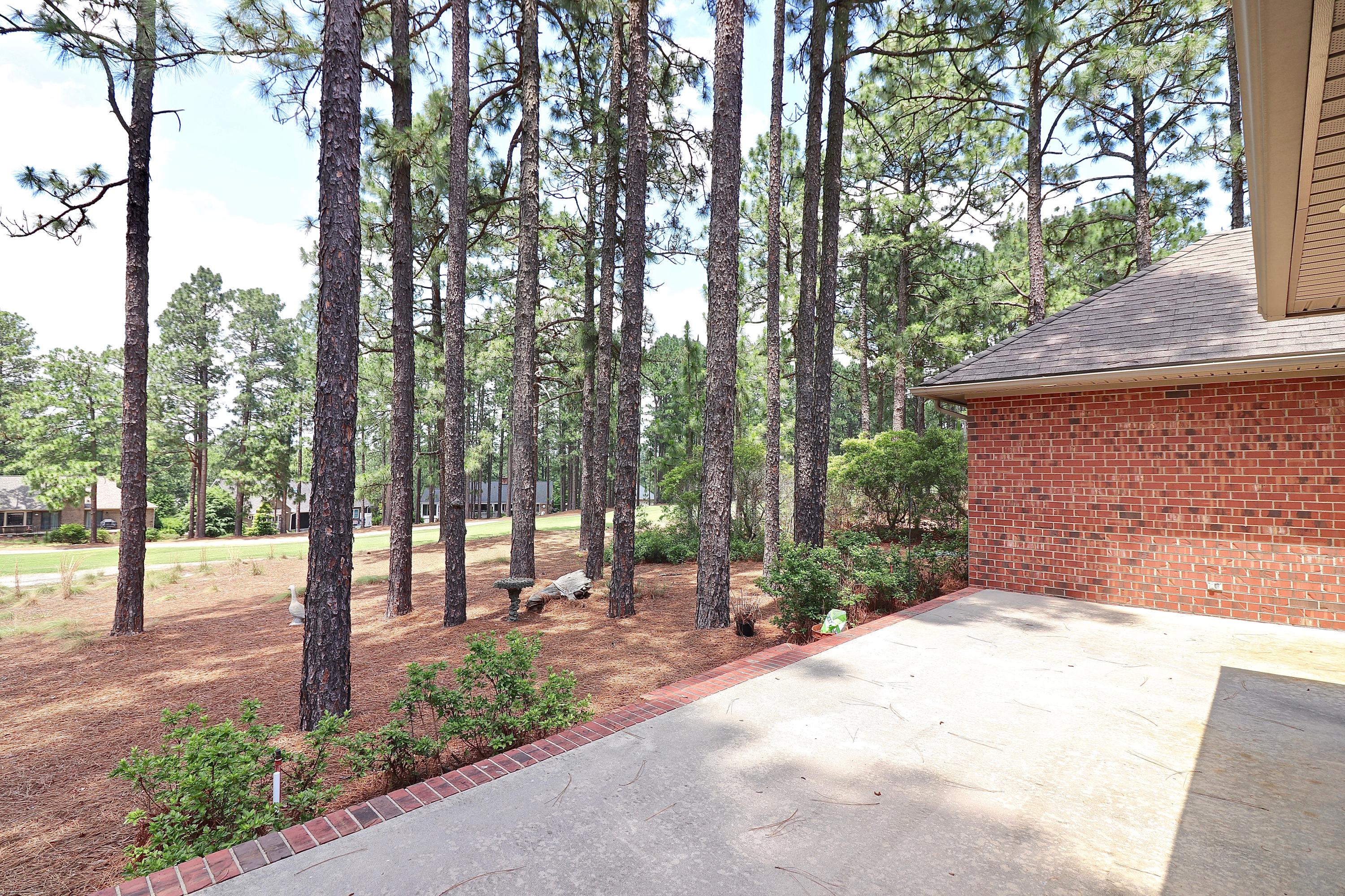 19 Driving Range Road Pinehurst, NC 28374 - Photo 18 of 53 IMG_4715