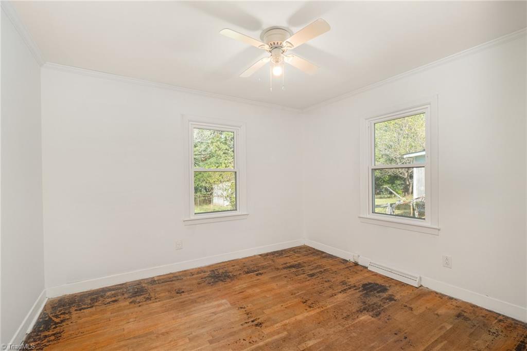 306 Griffith Street Thomasville, NC 27360 - Photo 12 of 16