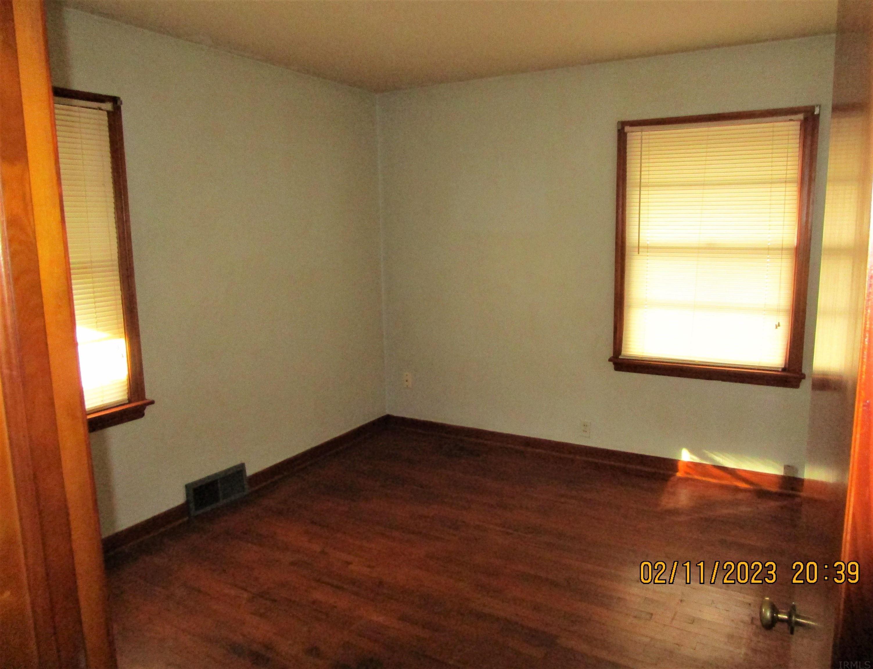1603 Madison Street Decatur, IN 46733 - Photo 7 of 17