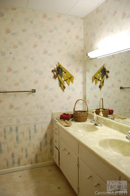 1990 Barnhill Orchard Road Morganton, NC 28655 - Photo 18 of 27 Gallery Image 18