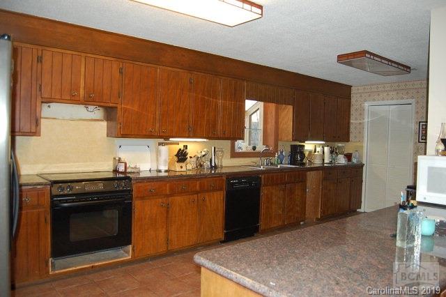 1990 Barnhill Orchard Road Morganton, NC 28655 - Photo 7 of 27 Gallery Image 7