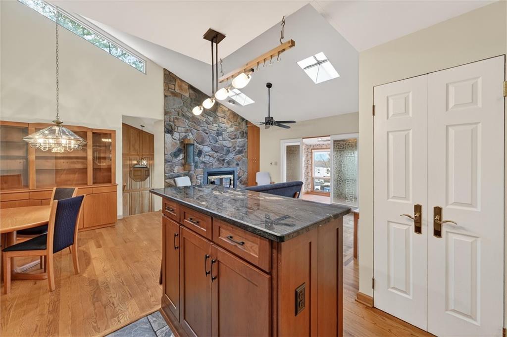 2303 Kenzie Road Pittsburgh, PA 15205 - Photo 12 of 30 Gallery Image 12