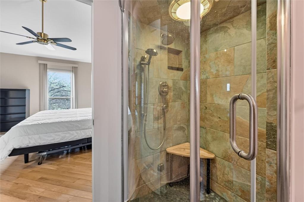 2303 Kenzie Road Pittsburgh, PA 15205 - Photo 17 of 30 Gallery Image 17
