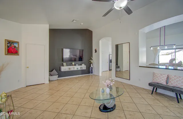 $430,000 | 8146 West Hilton Avenue, Phoenix, AZ 85043