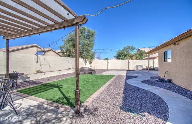 $430,000 | 8146 West Hilton Avenue, Phoenix, AZ 85043