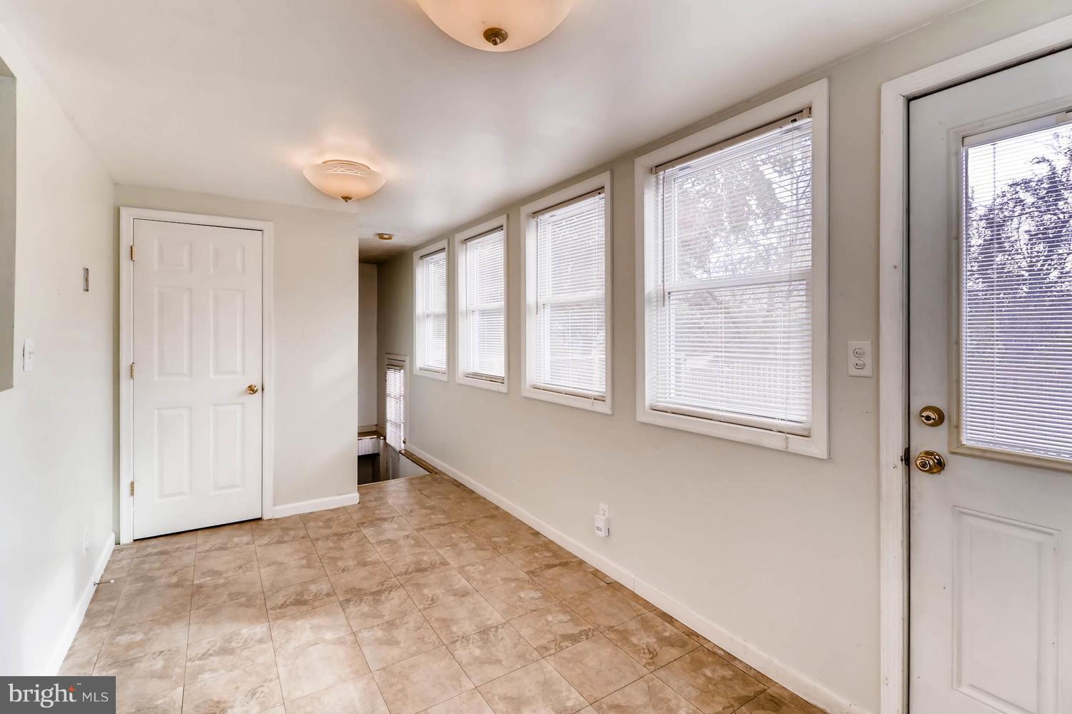 12 Riverside Road Baltimore, MD 21221 - Photo 12 of 28 Interior (General)