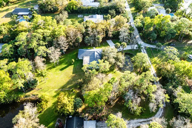 $695,000 | 16644 113th Trail North, Jupiter, FL 33478