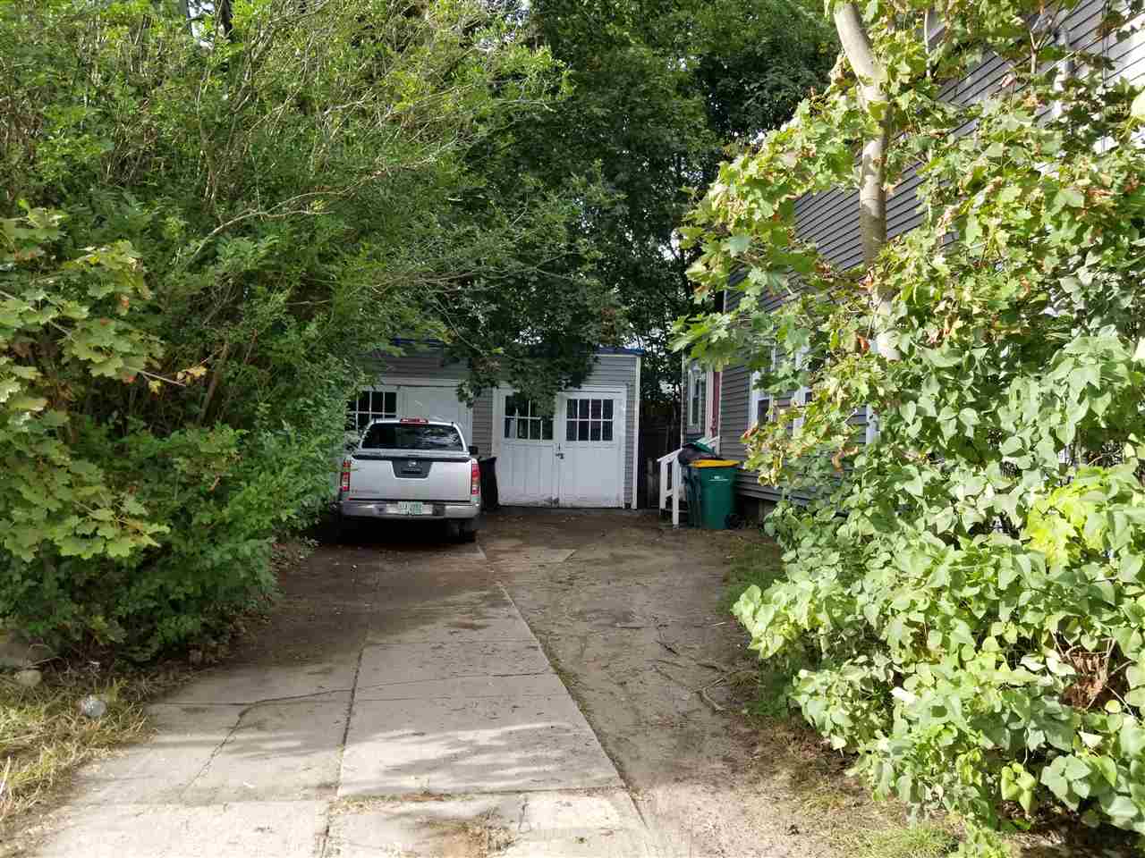 16 Pleasant Street Rochester, NH 03867 - Photo 2 of 14