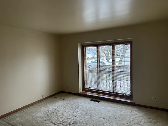 $700,000 | 2726 Seiler Drive, Naperville, IL 60565