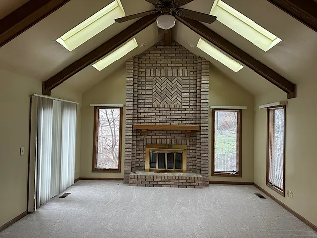 $700,000 | 2726 Seiler Drive, Naperville, IL 60565