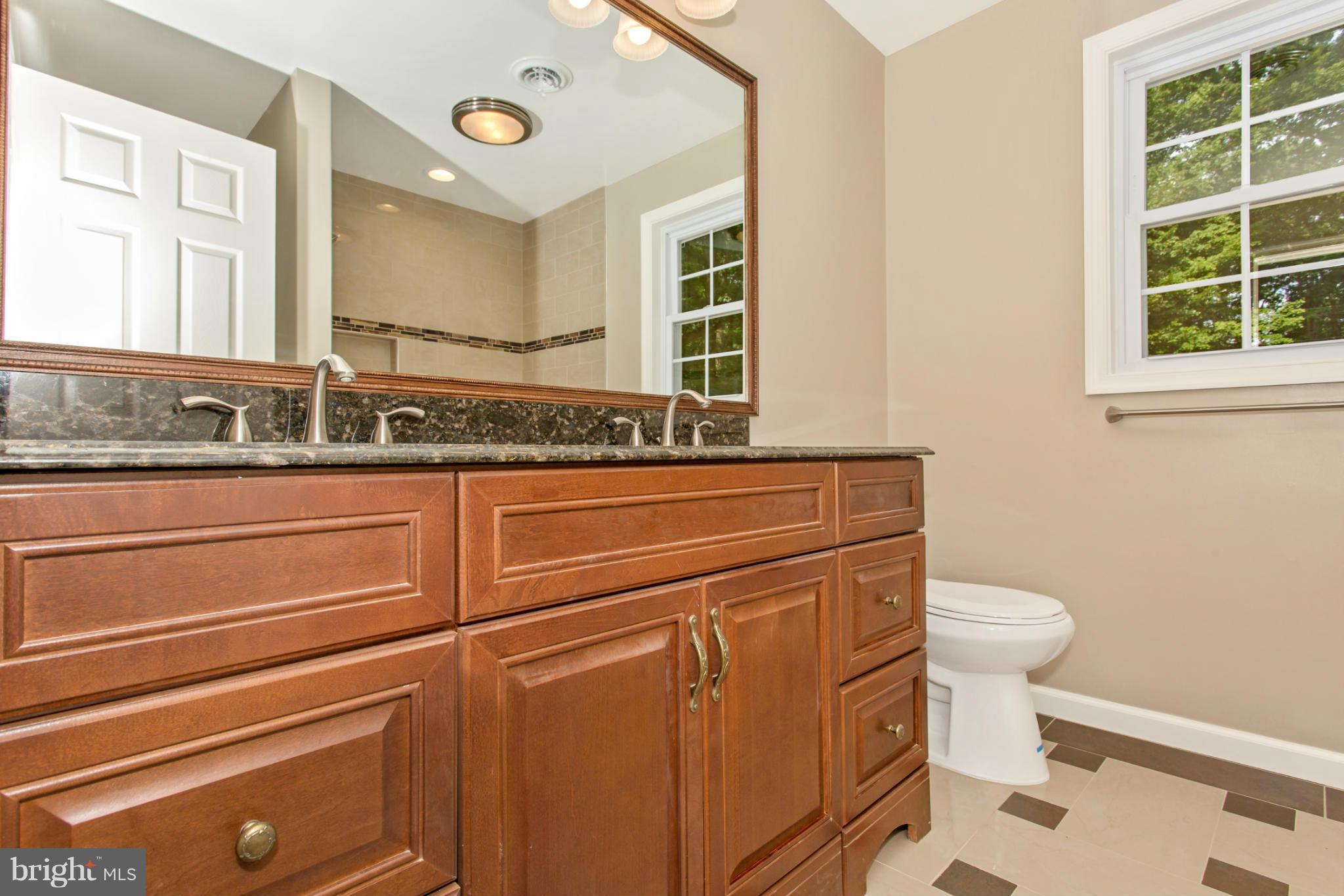 24200 Peach Tree Road Clarksburg, MD 20871 - Photo 19 of 30 Bath